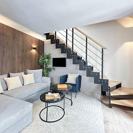パリStylish & Chic Duplex Near Eiffel Towerアパートメント エクステリア 写真