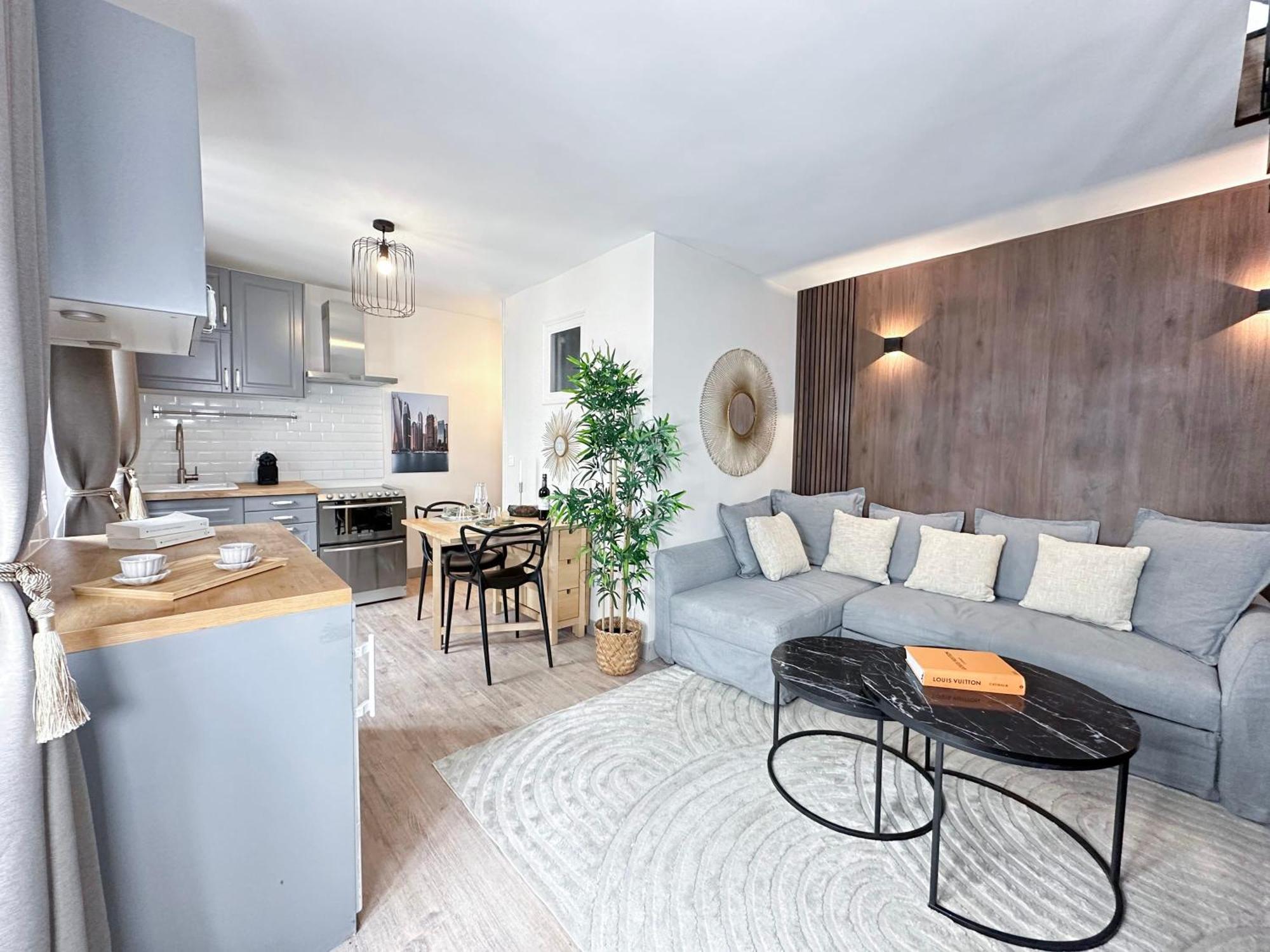 パリStylish & Chic Duplex Near Eiffel Towerアパートメント エクステリア 写真