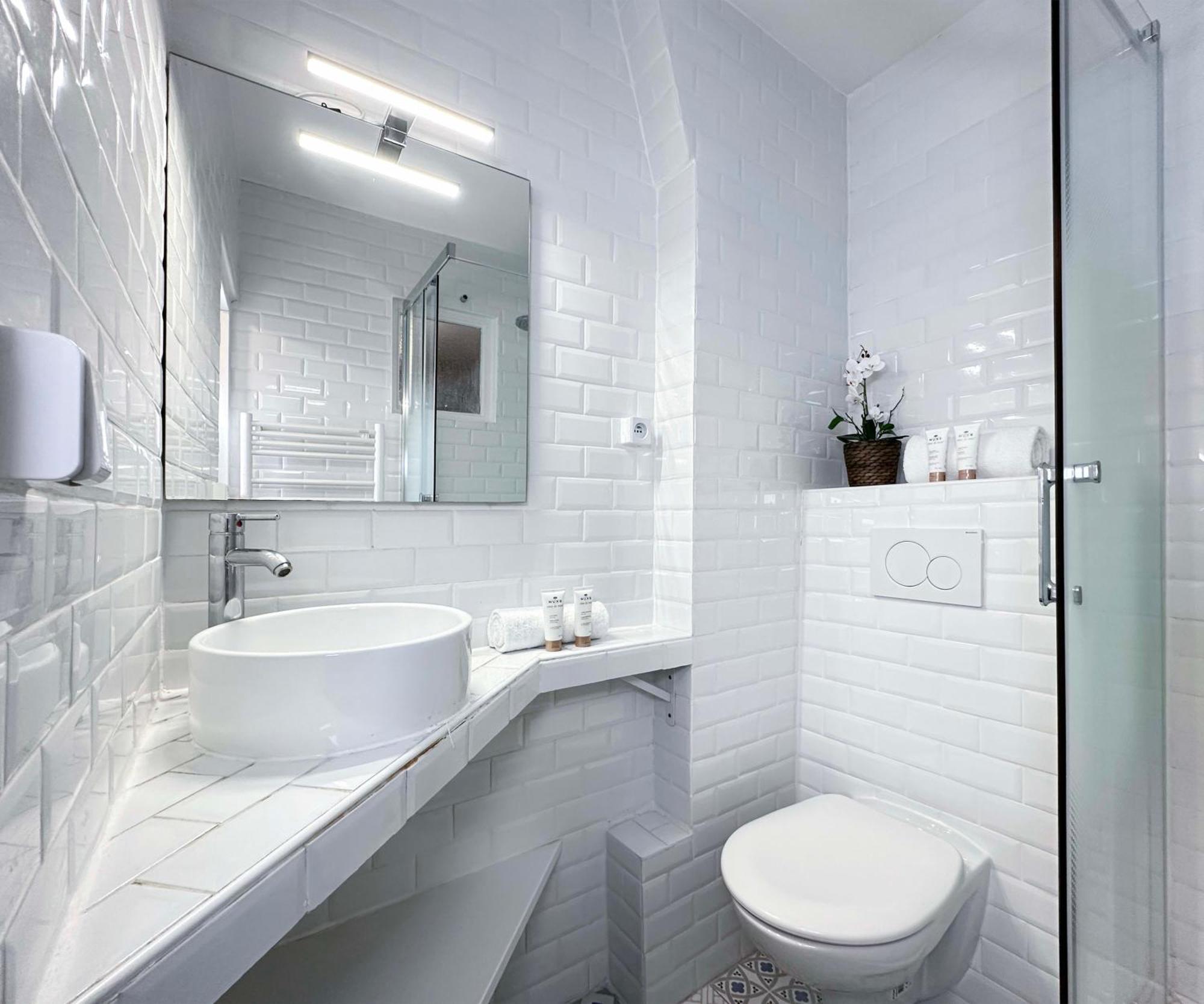 パリStylish & Chic Duplex Near Eiffel Towerアパートメント エクステリア 写真
