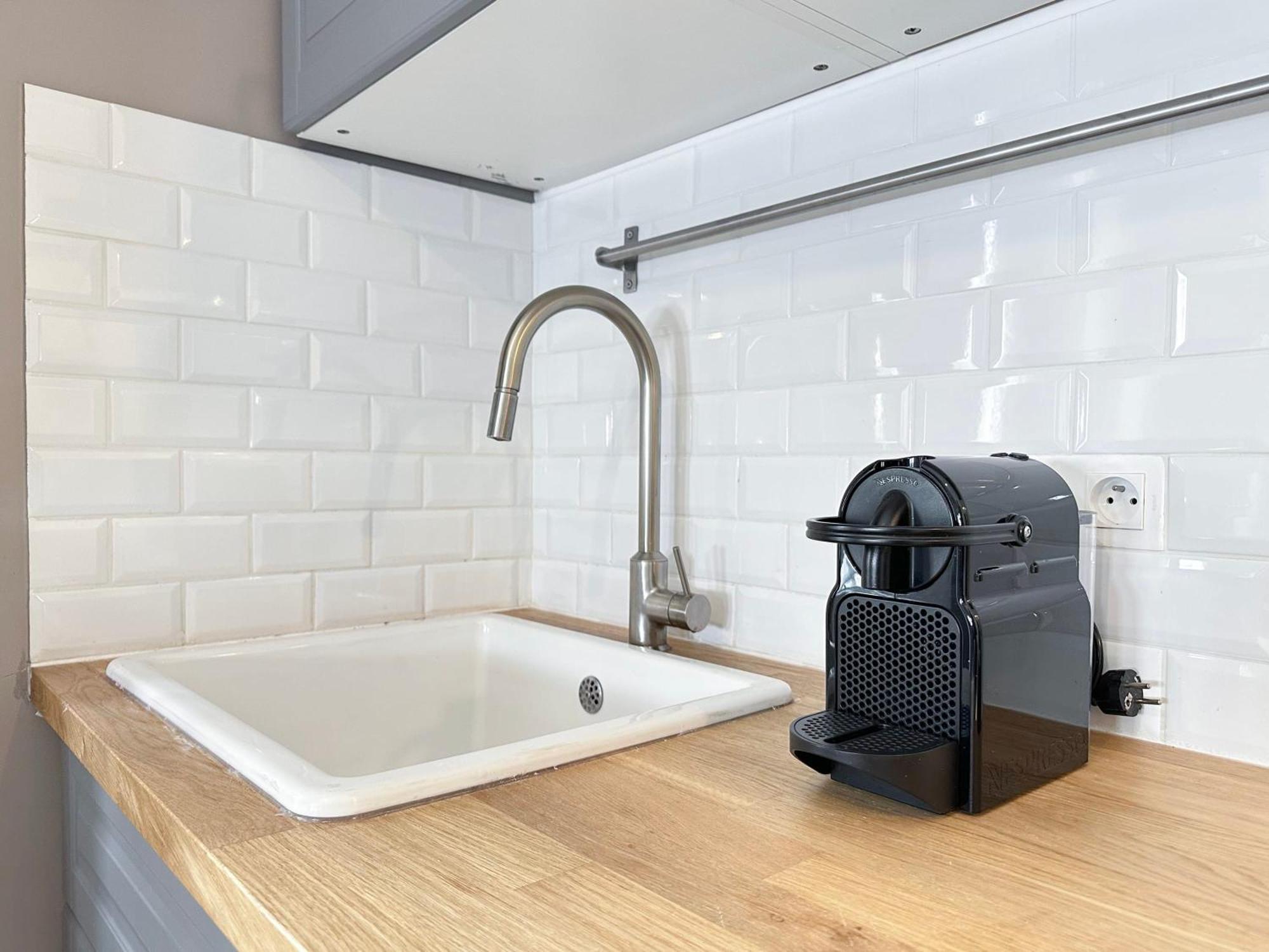 パリStylish & Chic Duplex Near Eiffel Towerアパートメント エクステリア 写真